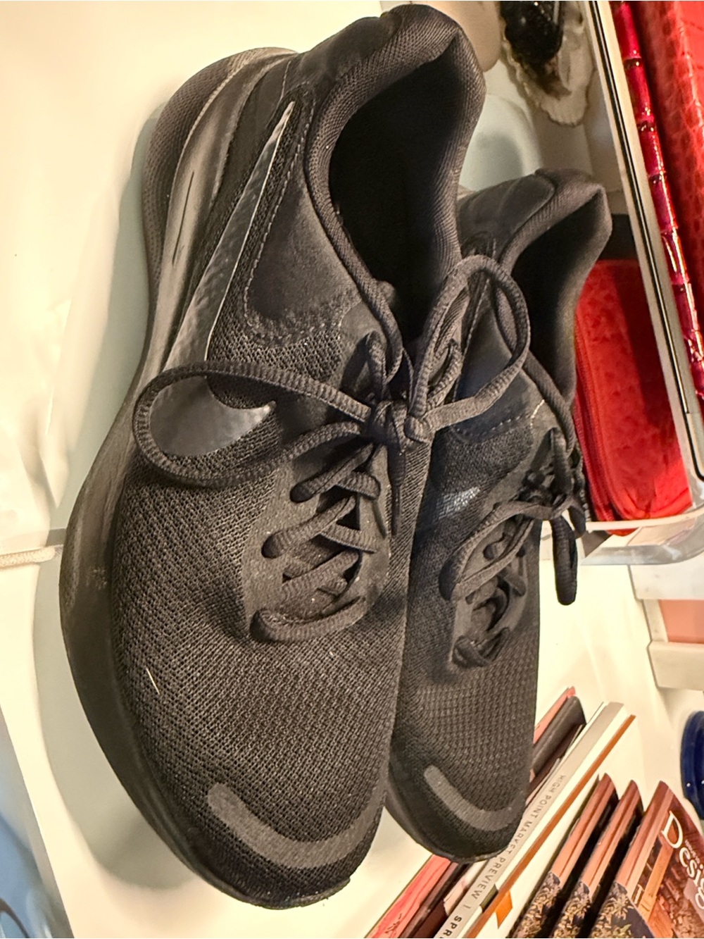 Nike Women's Black Athletic Running Shoes